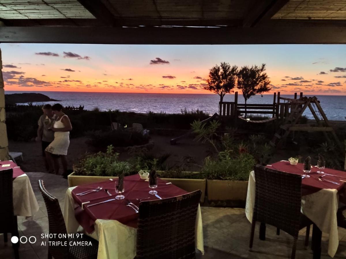 Hotel Villaggio Sabbie D'Oro Torre dei Corsari Esterno foto